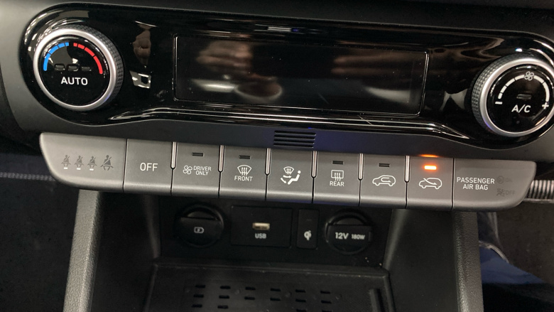 Hyundai KONA 1.6 GDi Hybrid Premium 5dr DCT Hybrid Hatchback